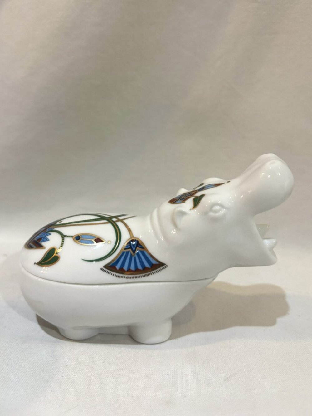 VTG ELIZABETH ARDEN Porcelain Treasures of the Pharaohs HIPPO Trinket Box Japan